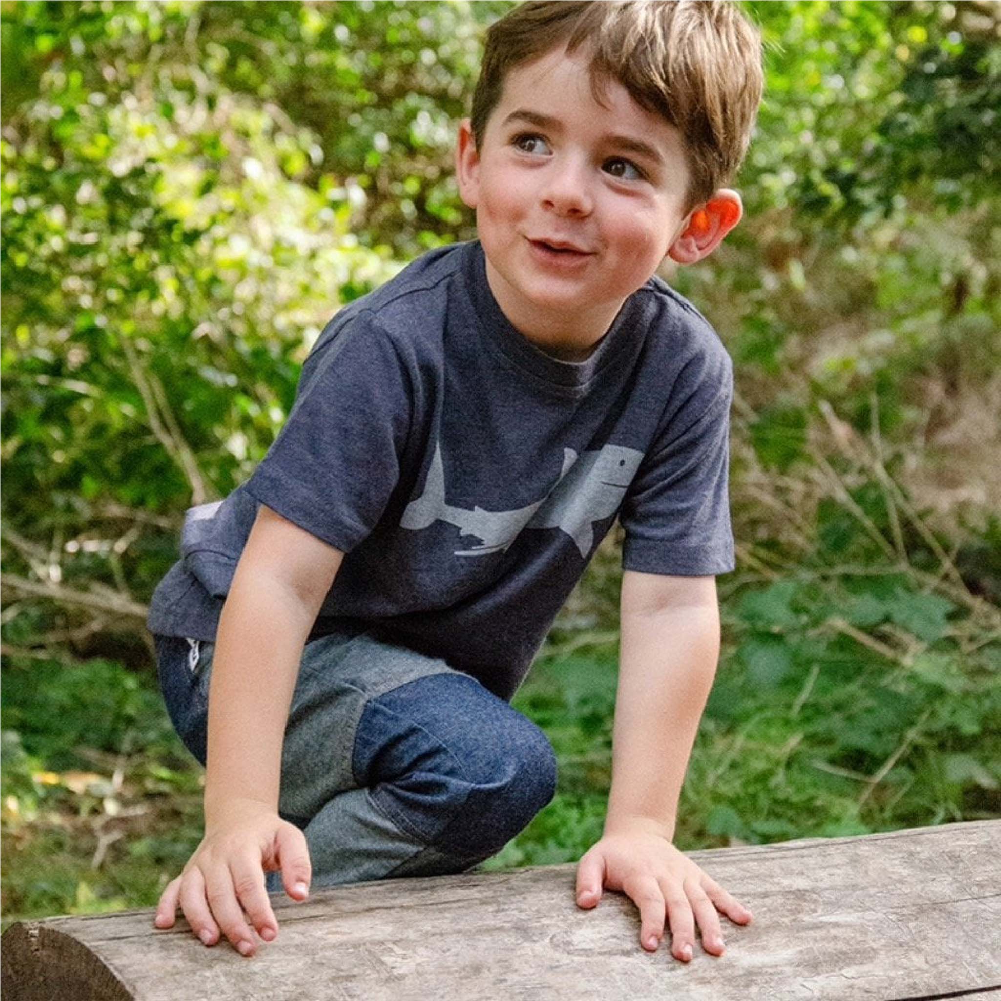 Kids Great White Shark T-Shirt – Soft Cotton, Eco-Friendly in Iron Grey