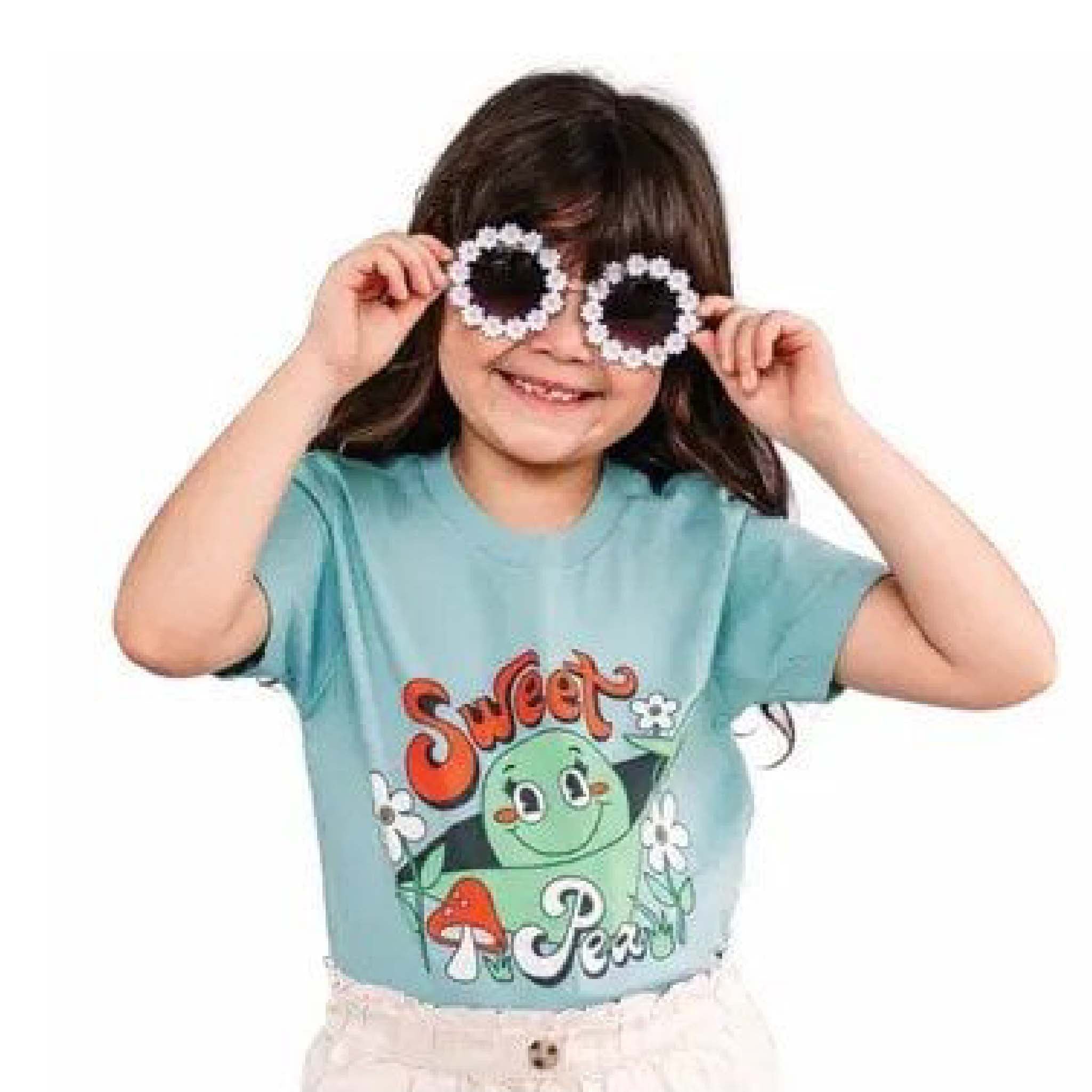 Kids Retro Sweet Pea T-Shirt in Dusty Blue