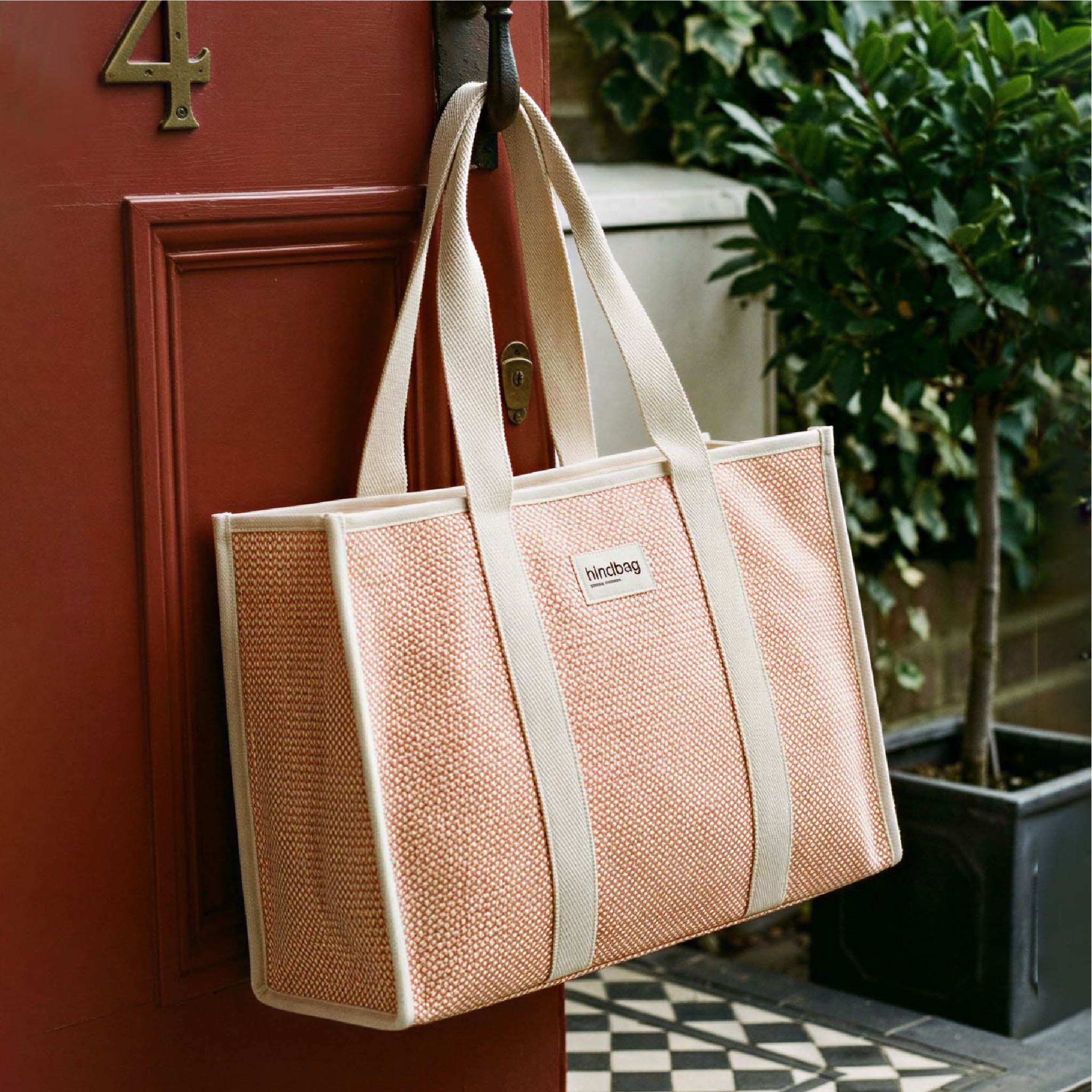 Oscar Tote in Coral