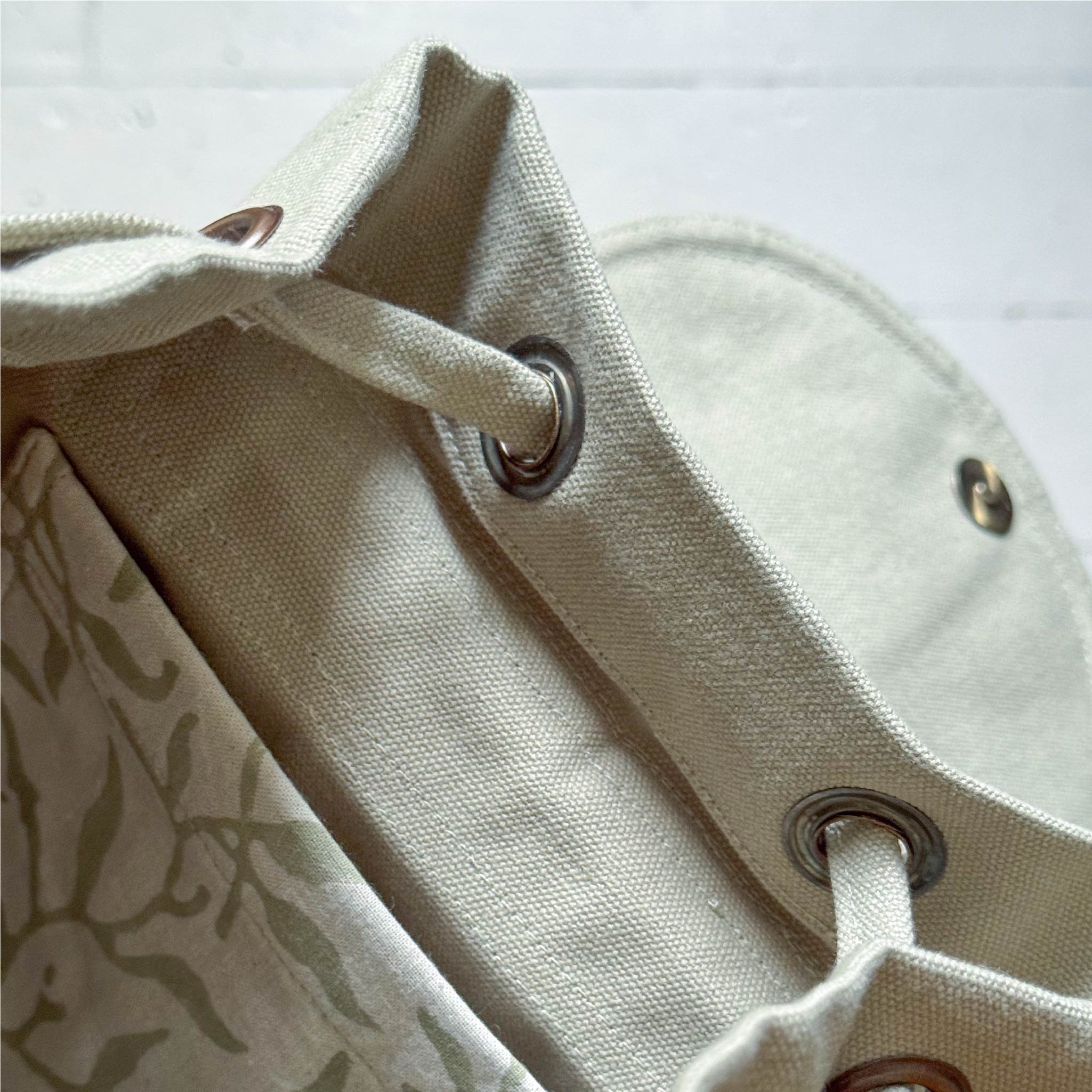 Mini Eliot Backpack - Organic Cotton Canvas in Clay