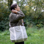 Cesar Tote Bag in Green Clay – Organic Cotton Canvas