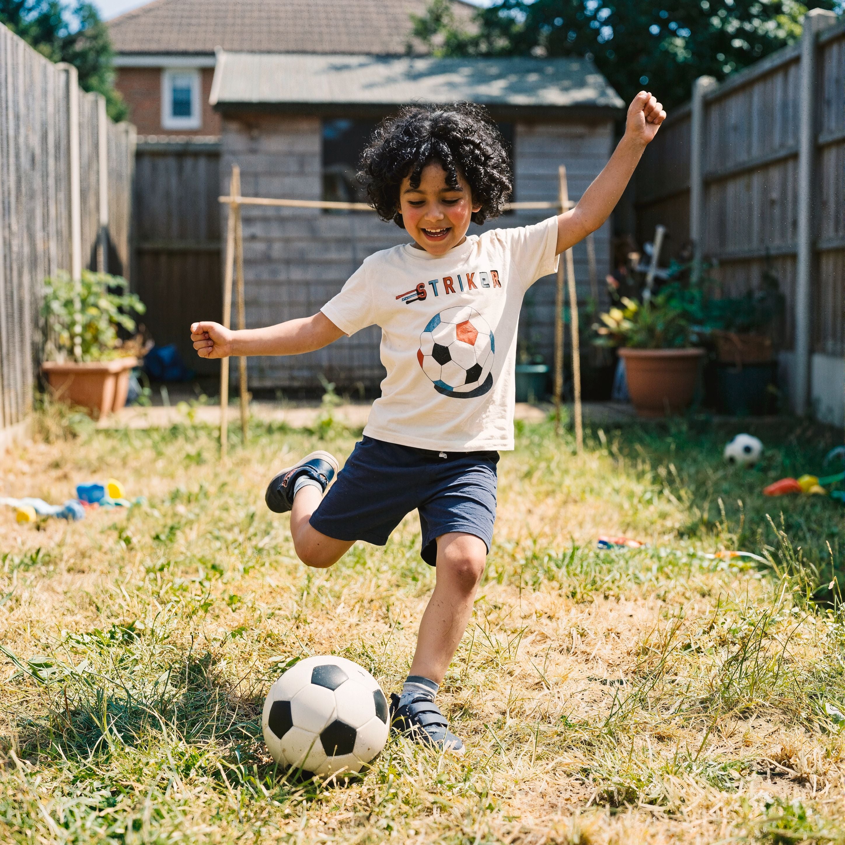 Striker Football Organic Cotton Kids T-Shirt | Natural